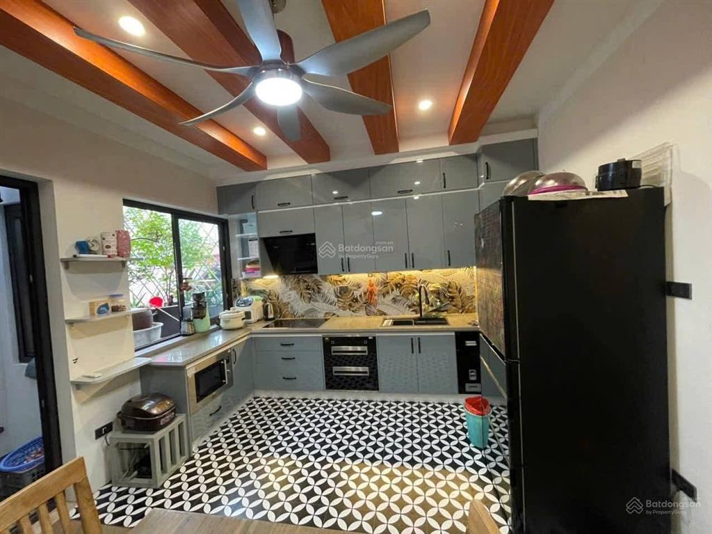 Mặt phố quan nhân 84m2*5t mt 5m 16.8 tỷ kinh doanh, 2 thoáng, thang máy, dân tự xây, thiết kế đẹp