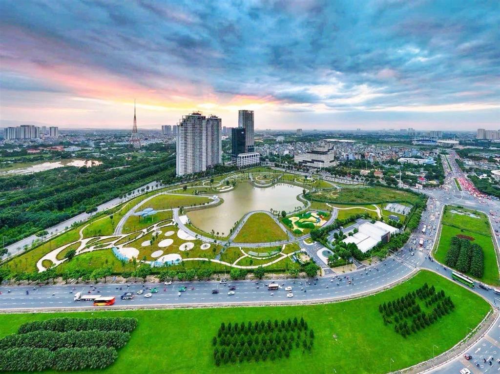 Bán đất mặtphố âu cơ 500m mt15m 250tỷ lôgóc view trọn thành phố ven sông trục cảnh quan sông hông