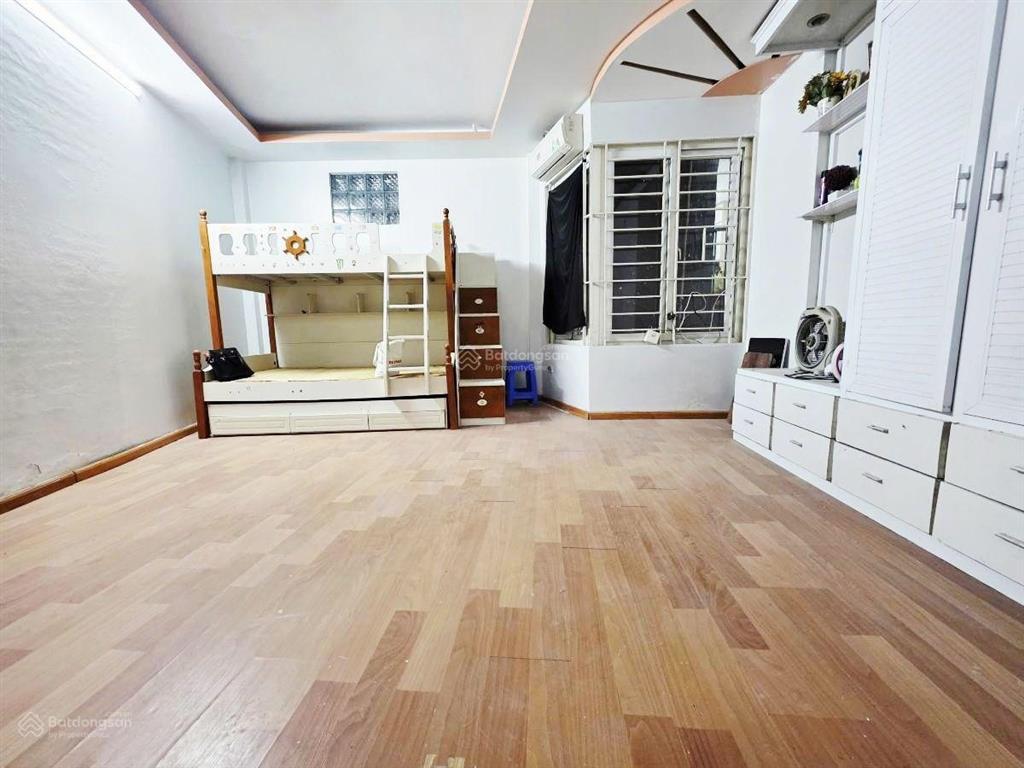 Nhà đẹp xuân thủy 36m2*6t mt 3.8m 8 tỷ 4 phòng ngủ, đủ công năng, tặng full nội thất
