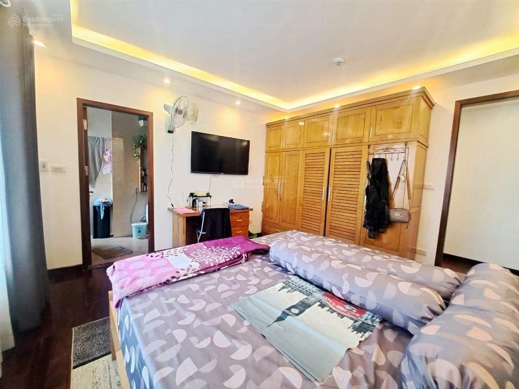 Tòa nhà apartment 12 tầng 1 hầm mặt phố tô ngọc vân, 150m2 mt 6m 105 tỷ view hồ tây d. thu 3 tỷ/năm