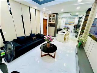 4 tỷ tập thể giao thông vận tải 82m2 3 ngủ ngay đường láng  giáp cầu giấy 2 thoáng, giá đầu tư