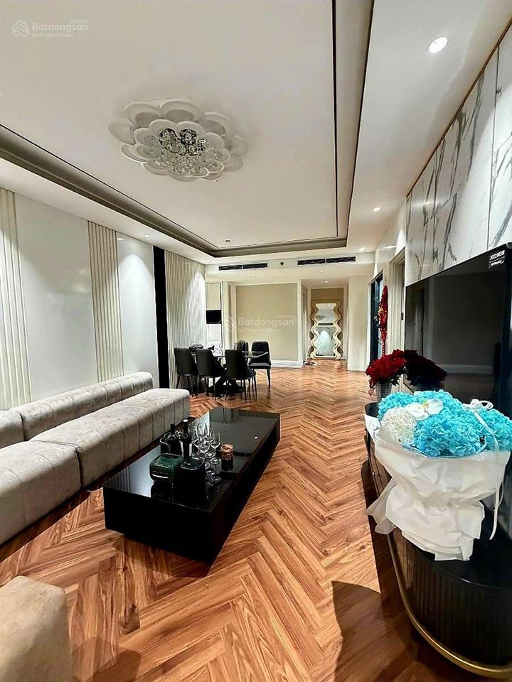 Chung cư roman plaza cực vip 82m 6,9 tỷ 2 ngủ 2 vs lô gia thoáng sáng tố hữu  nam từ liêm.