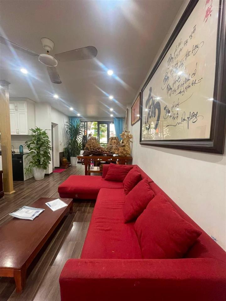 3.9 tỷ tập thể giao thông vận tải 82m2 3 ngủ 2 vs ngay đường láng, giáp cầu giấy 2 mặt ngõ kd