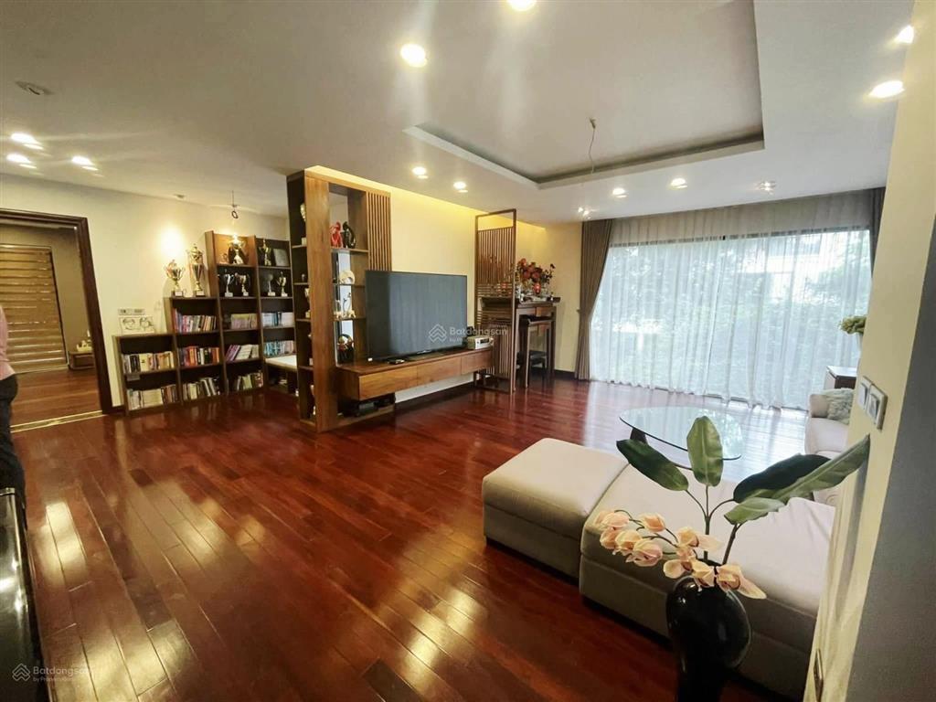 Mặt phố nguyễn khang phố vip cầu giấy 95m*8t mt4.8m 47 tỷ  vỉa hè kinh doanh