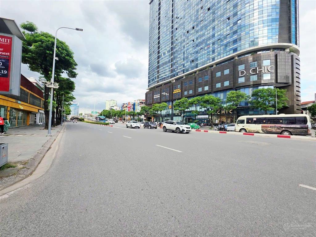Hiếm, 50 tỷ tòa nhà huỳnh thúc kháng 82m*8t mt 8m lô góc vỉa hè, đường 3 làn xe chạy  thang máy