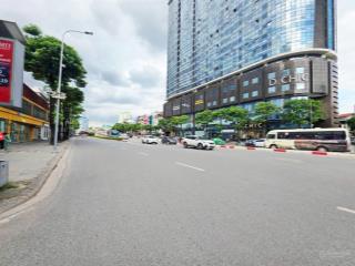 Hiếm, 50 tỷ tòa nhà huỳnh thúc kháng 82m*8t mt8m lô góc vỉa hè, đường 3 làn xe chạy  thang máy