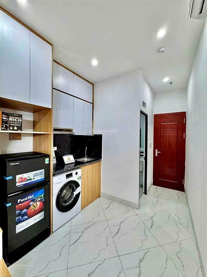 70 tỷ trần thái tông căn hộ 334m2*7t, mt 12m doanh thu 370 tr/tháng, giá đầu tư