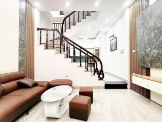 8 tỷ nhà đẹp xuân đỉnh 42m*4t mt5m nhà mới, vị trí đẹp, ở luôn, tặng full nội thất