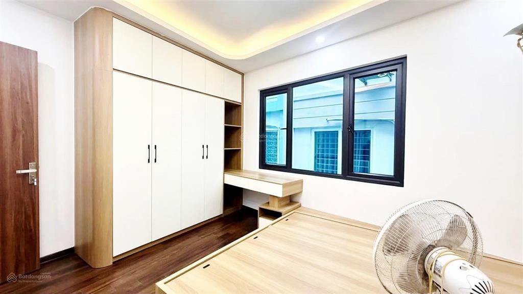 8 tỷ nhà đẹp xuân đỉnh 42m*4t mt5m nhà mới, vị trí đẹp, ở luôn, tặng full nội thất