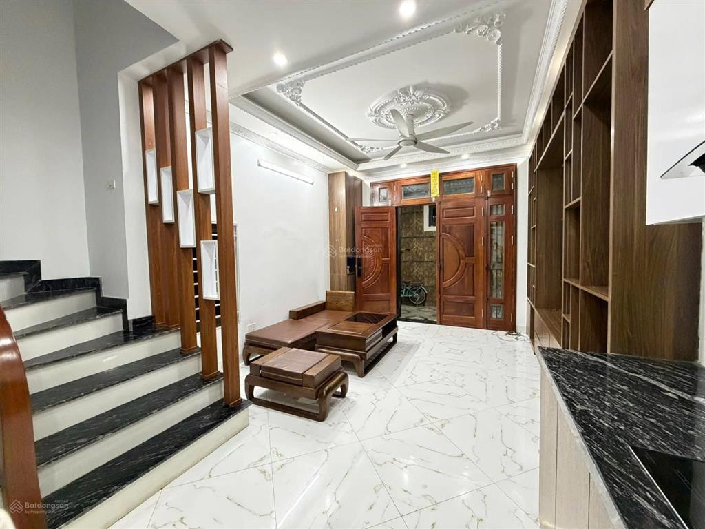 Nhà đẹp xuân đỉnh 35m*5t mt4.5m 7 tỷ nhà mới đẹp ở luôn, tặng full nội thất, gần ô tô