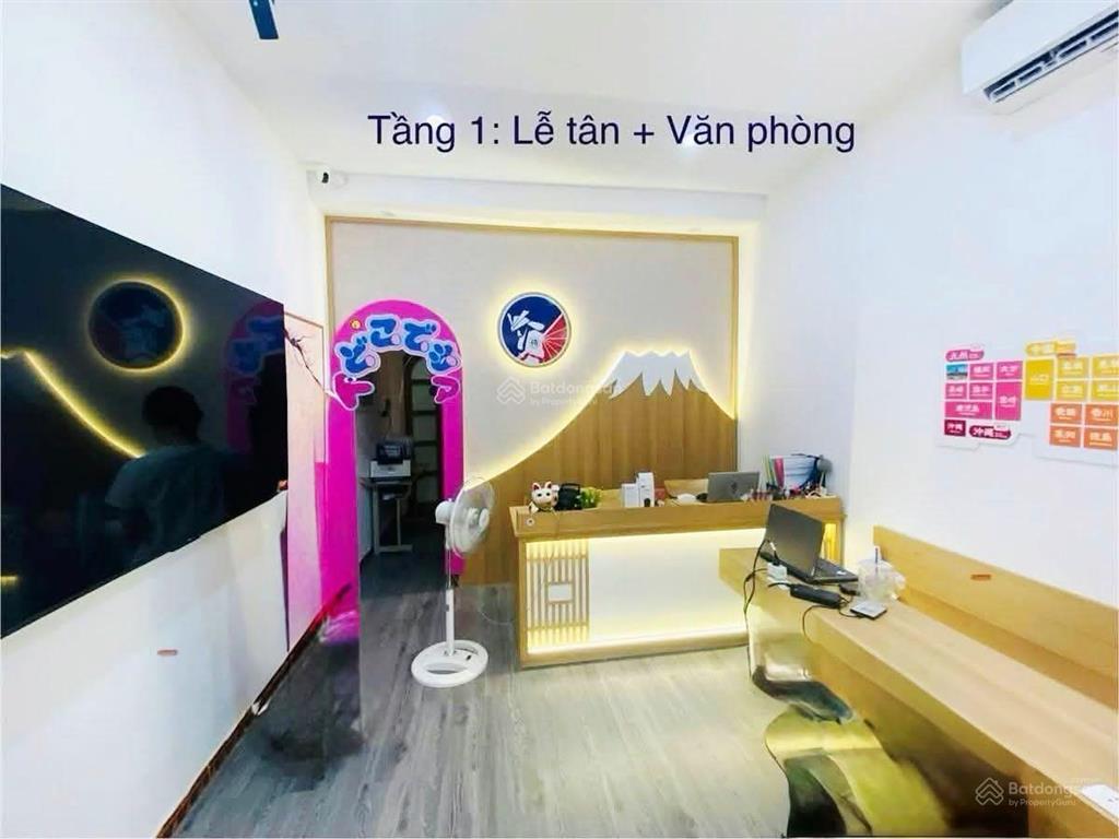 13 tỷ phố vip trần quốc hoàn 42m*4t mt4m ô tô, ngõ thông kinh doanh, 2 thoáng, dòng tiền 30tr/th