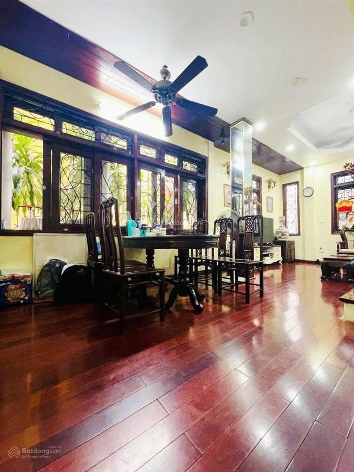 20 tỷ phố vip trần quốc hoàn 60m*5t mt8m, hiếm nhà bán, lô góc 3 mặt tiền, ô tô vòng quanh