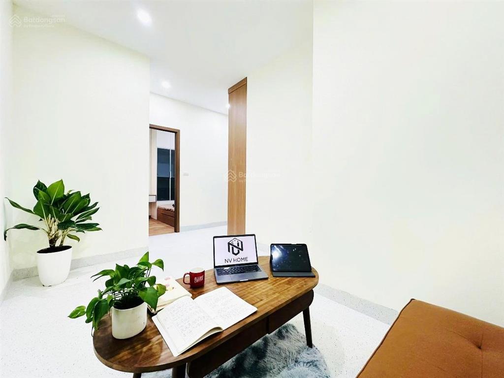 Tòa nhà dòng tiền phố hoàng quốc việt 142m*7t mt 6m 26 tỷ gà đẻ trứng vàng, doanh thu 130tr/th