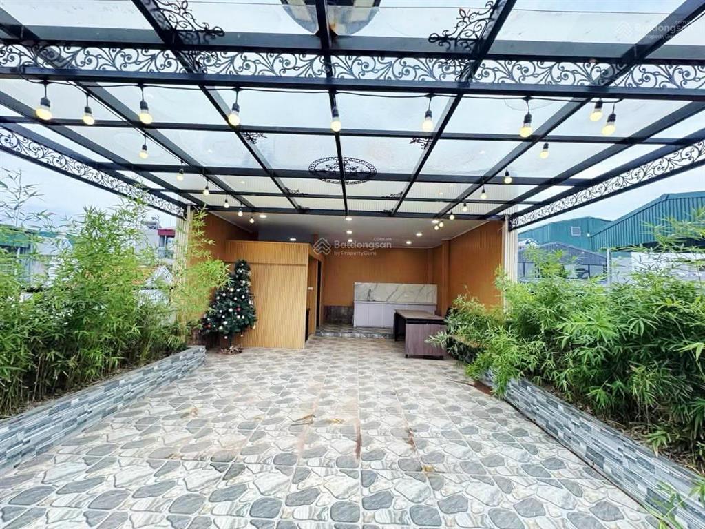 12 tỷ mặt ngõ xuân la 55m 6 tầng thang máy gara ô tô, kinh doanh tấp nập, 2 thoáng trước sau.