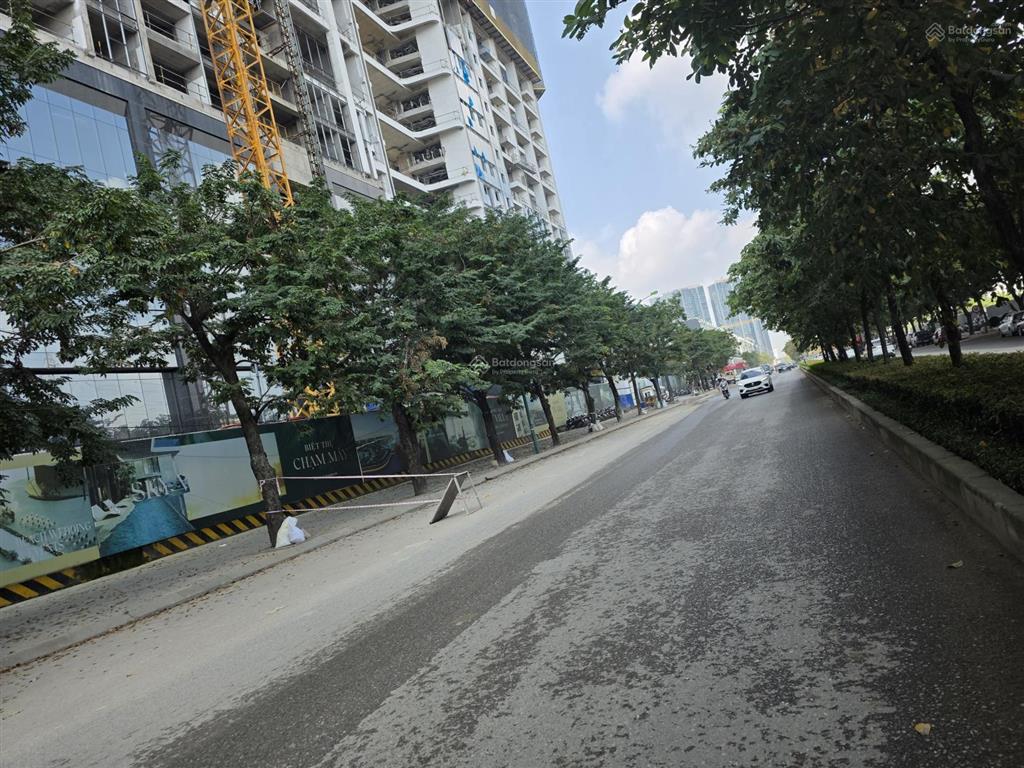 Bán đất an dương vương 235m mt 12m 30 tỷ đường 2 ô tô tránh xây toà apartment nhà hàng khách sạn