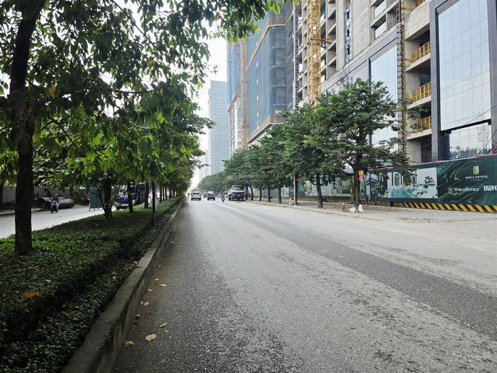 Bán đất an dương vương 235m mt 12m 30 tỷ đường 2 ô tô tránh xây toà apartment nhà hàng khách sạn