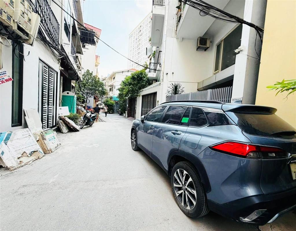 8 tỷ nhà đẹp đông thắng 42m*4t mt4.5m gara ô tô, gần ngay mặt phố, chợ kẻ vẽ, dân xây chắc chắn