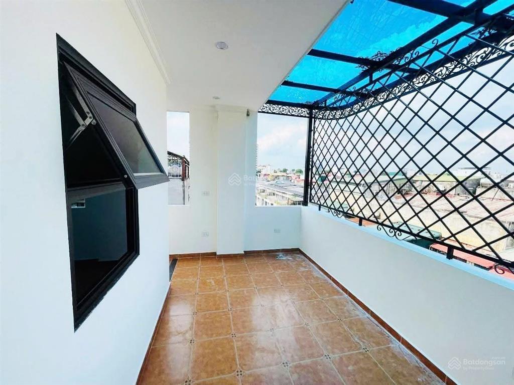 28 tỷ tòa nhà đẹp hơn mặt phố vĩnh phúc đường bưởi 58m 8 tầng mt6m kinh doanh