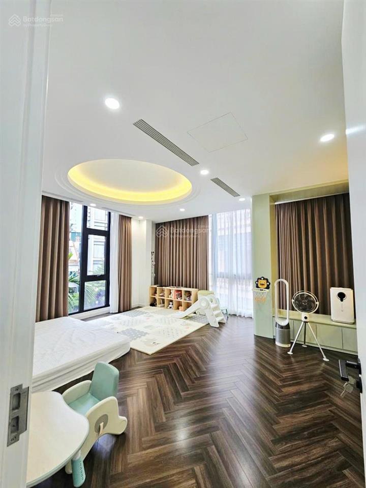 26 tỷ nhà đẹp đào tấn 65m*6t mt6m lô góc, gara ô tô, thang máy, kinh doanh, hàng xóm lotte.
