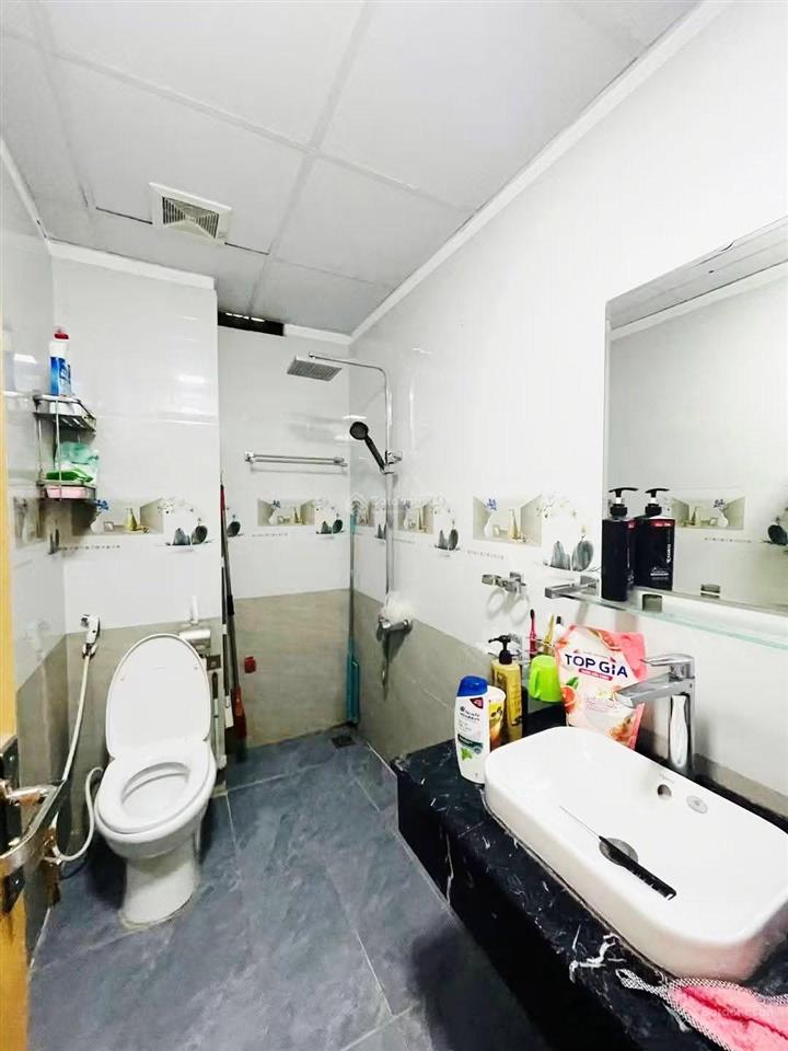 Nhà đẹp nhật tảo 42m*6t mt4.5m 7 tỷ nhỉnh hàng xóm ciputra lô góc  ô tô  kinh doanh