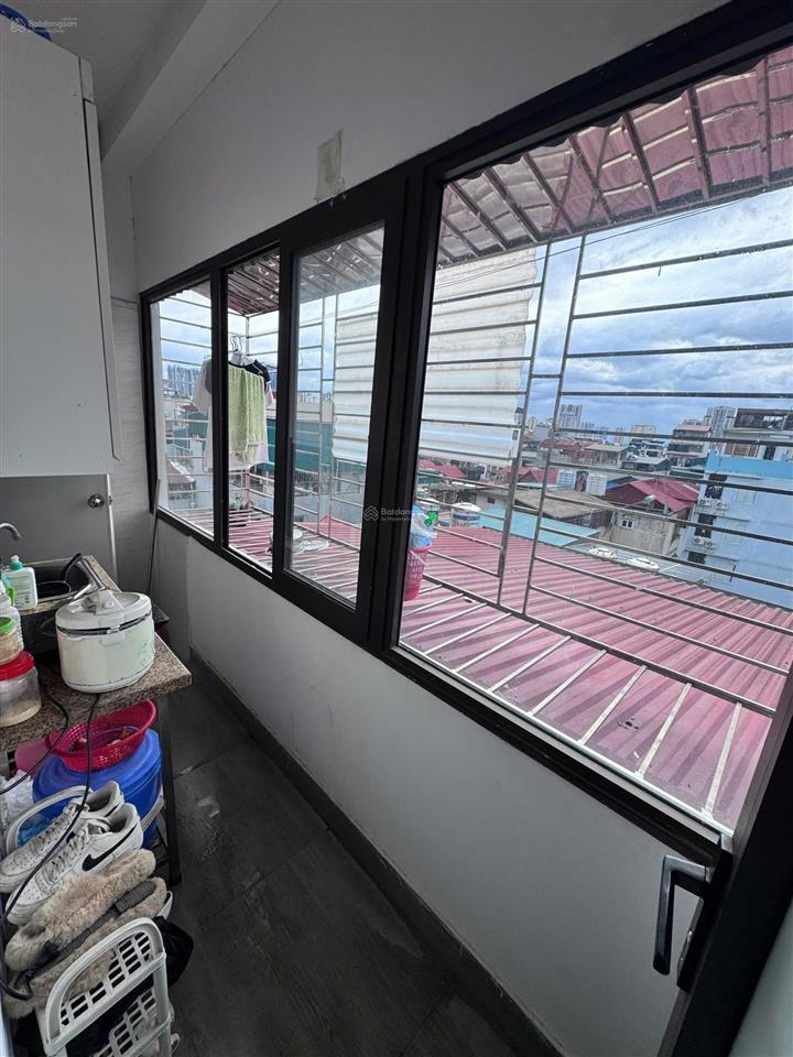 Phải nhanh ccmn huỳnh thúc kháng  ngoại thương 500m giá 4tr  full đồ khép kín, bếp máy giặt