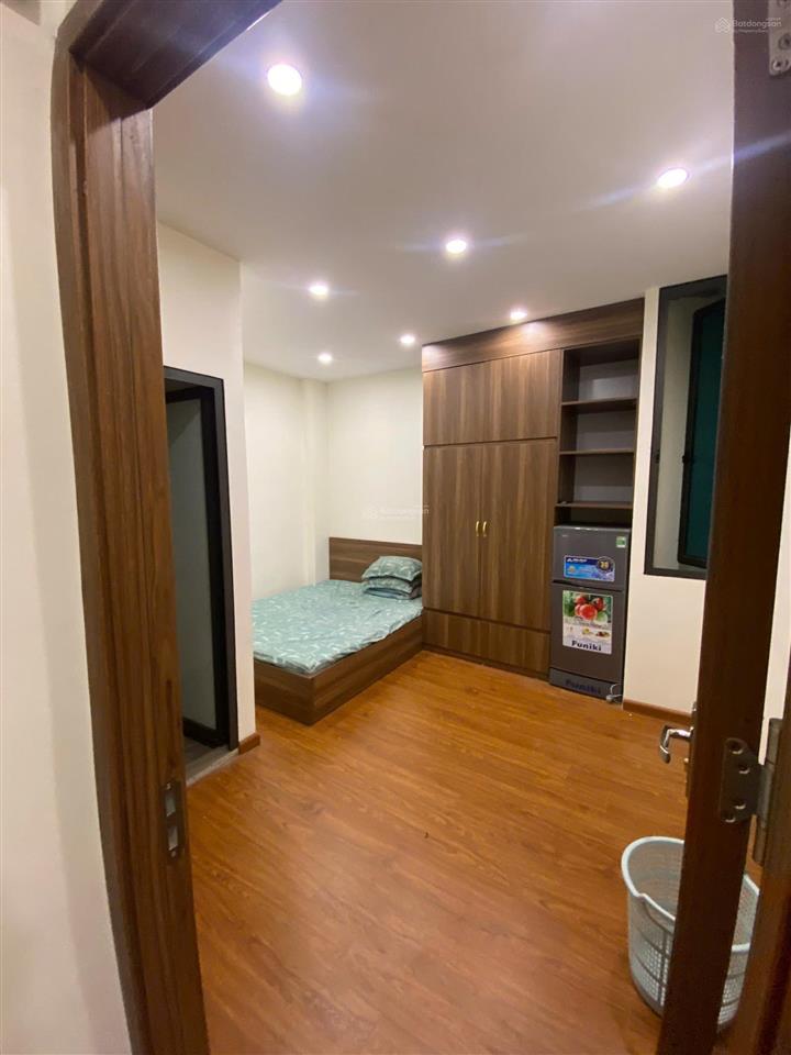 Phải nhanh ccmn đh điện lực full đồ cao cấp giá 4tr, ban công