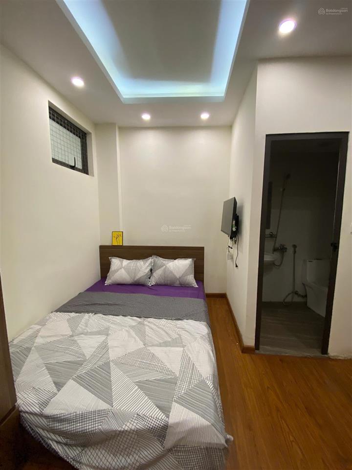 Phải nhanh ccmn đh điện lực full đồ cao cấp giá 4tr, ban công
