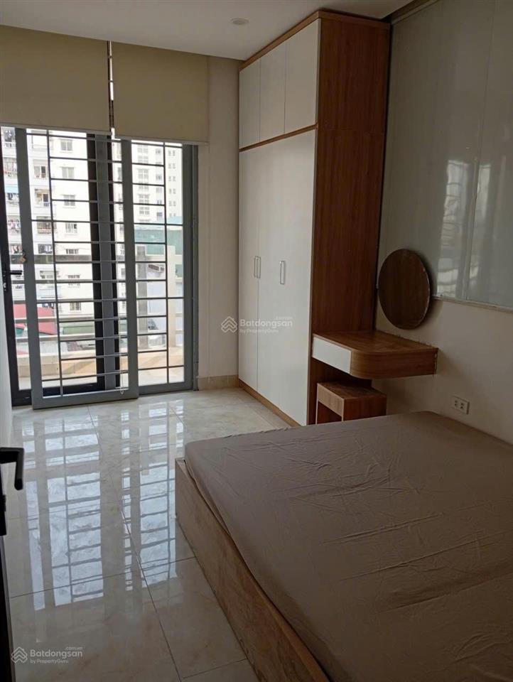Ccmn nguyễn trãi  3 ngủ 1 khách 8tr2 70m2, full đồ mới 100%, ban công, máy giặt riêng