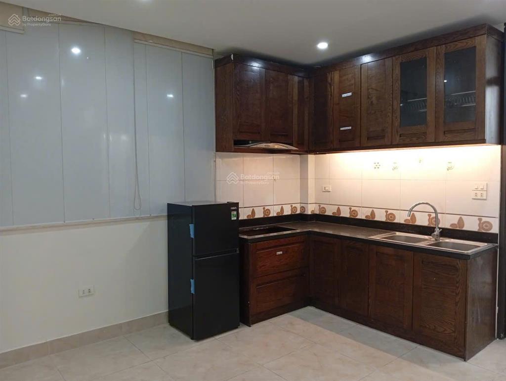 Ccmn nguyễn trãi  3 ngủ 1 khách 8tr2 70m2, full đồ mới 100%, ban công, máy giặt riêng