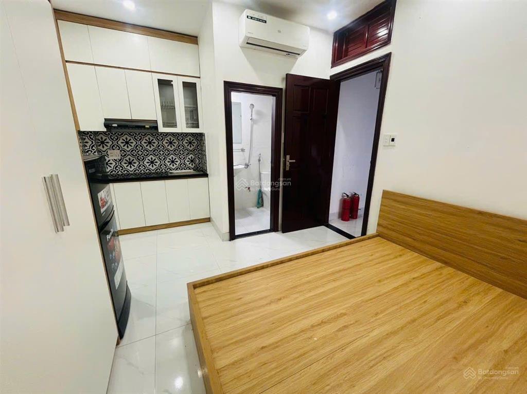 Ccmn cao cấp 2 ngủ khép kín thái thịnh 7,2tr, phải nhanh