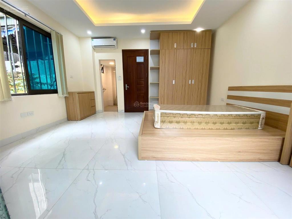 Ccmn 2 ngủ 1 khách thủy lợi công đoàn 6tr/th, tòa nhà 8 tầng