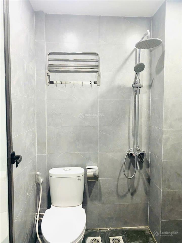 Bán nhà đất 88m2 mt 8m đối diện đh y, hv ngân hàng  dòng tiền 13%, 3 tỷ năm