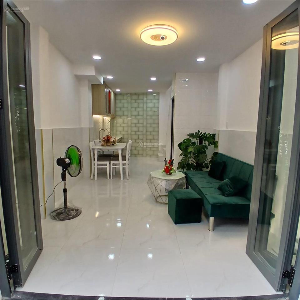 2 tỷ 890 thương lượng, nhà 2 tầng, diện tích ngang 3,2 mét x dài 7 mét