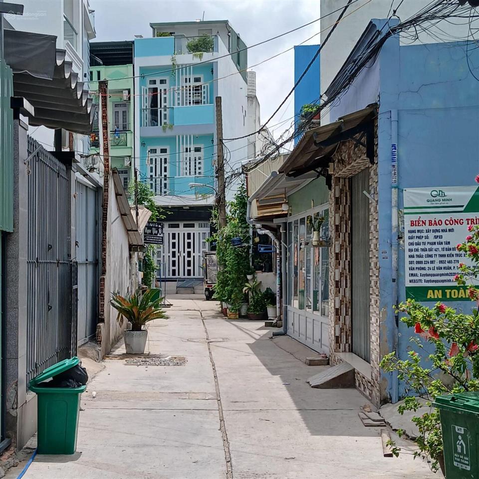 5 tỷ 700 thương lượng, nhà 2 tầng, diện tích ngang 4 mét x dài 15 mét