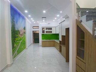 7 tỷ 900 thương lượng, nhà 2 tầng, diện tích ngang 4 mét x dài 18,5 mét