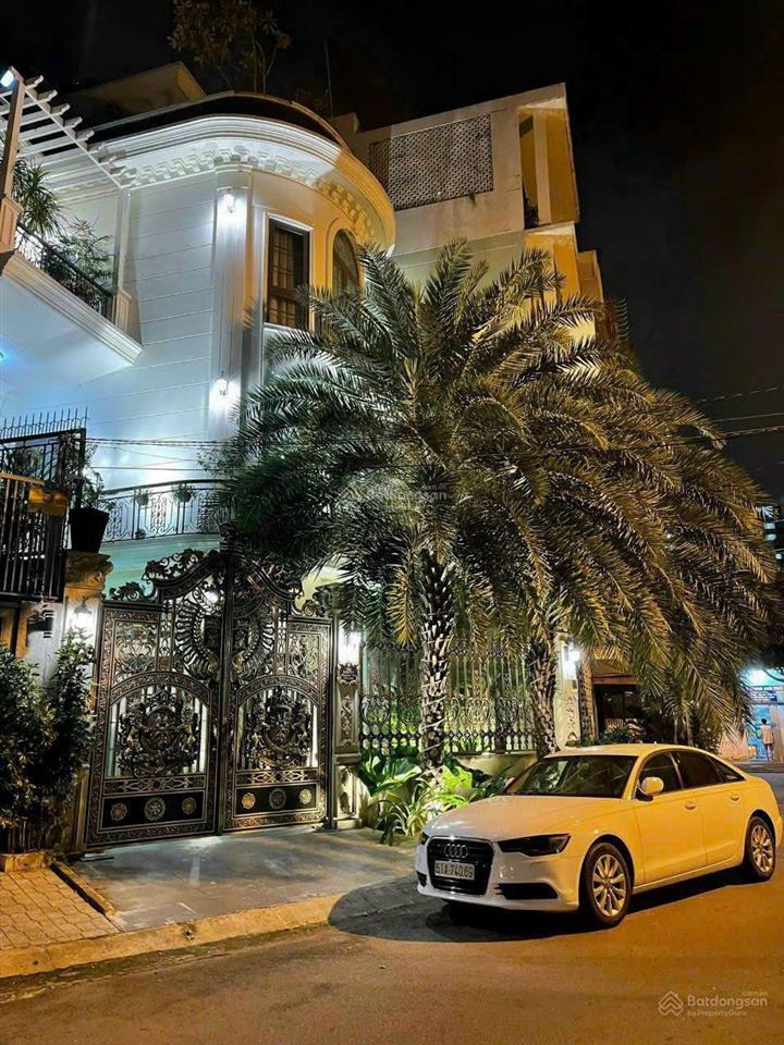 Bán nhà mặt tiền rẻ nhất đường lê thúc hoạch  dt 8x21m  4 tầng, hđ thuê 40 tr/th. giá 28 tỷ