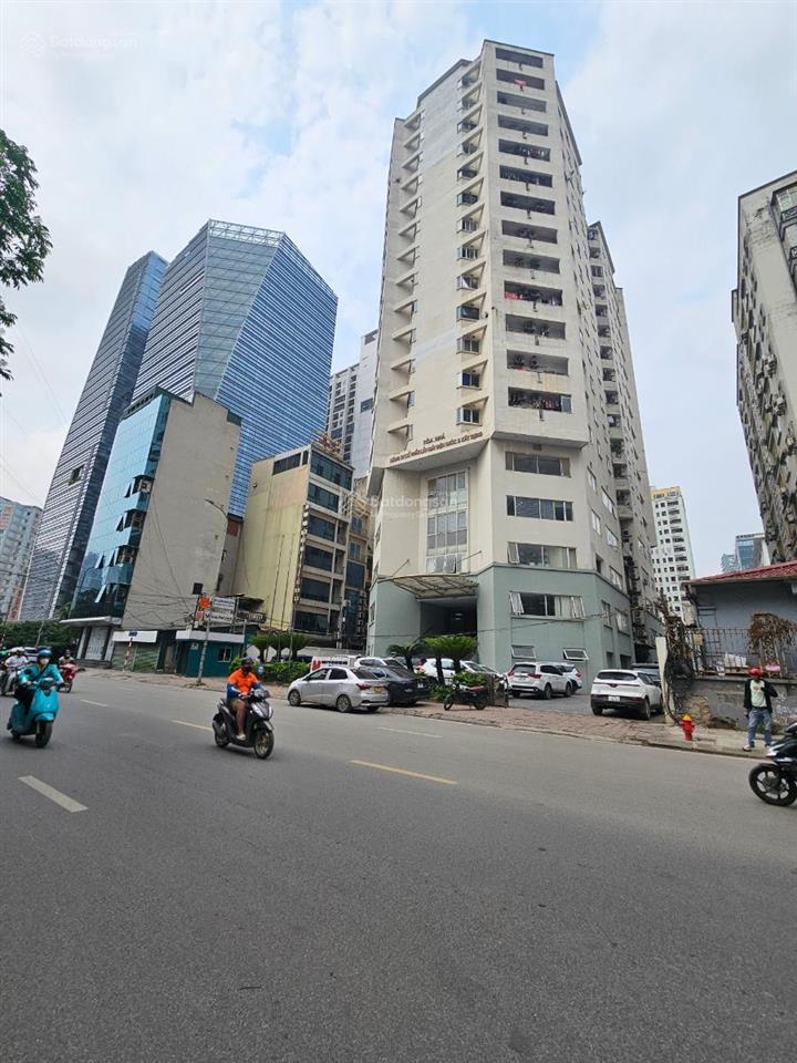 Cc 198 nguyễn tuân, lô góc 2 ngủ + 1 thoáng sáng full nội thất. giá 7 tỷ thương lượng