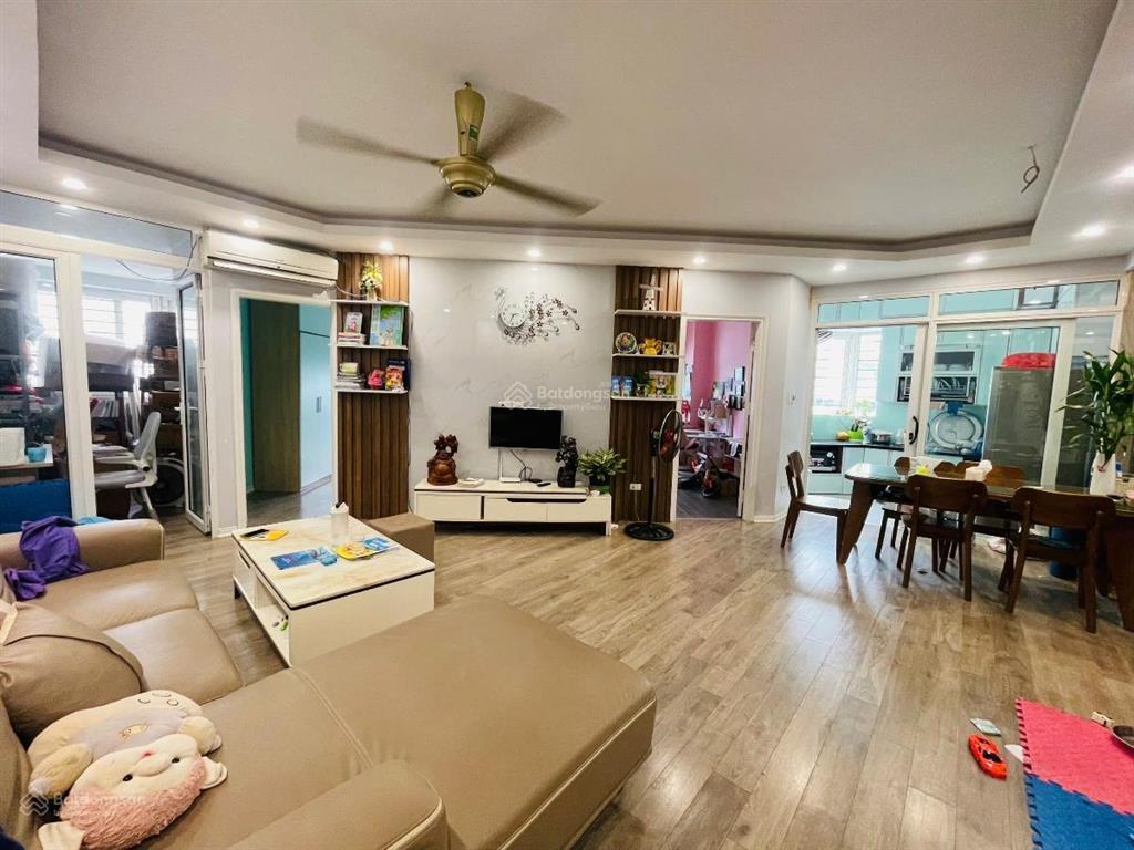 Cc 198 nguyễn tuân, lô góc 2 ngủ + 1 thoáng sáng full nội thất. giá 7 tỷ thương lượng