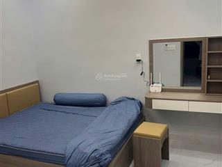 Bán nhà đẹp quận 4 dọn vô ở liền