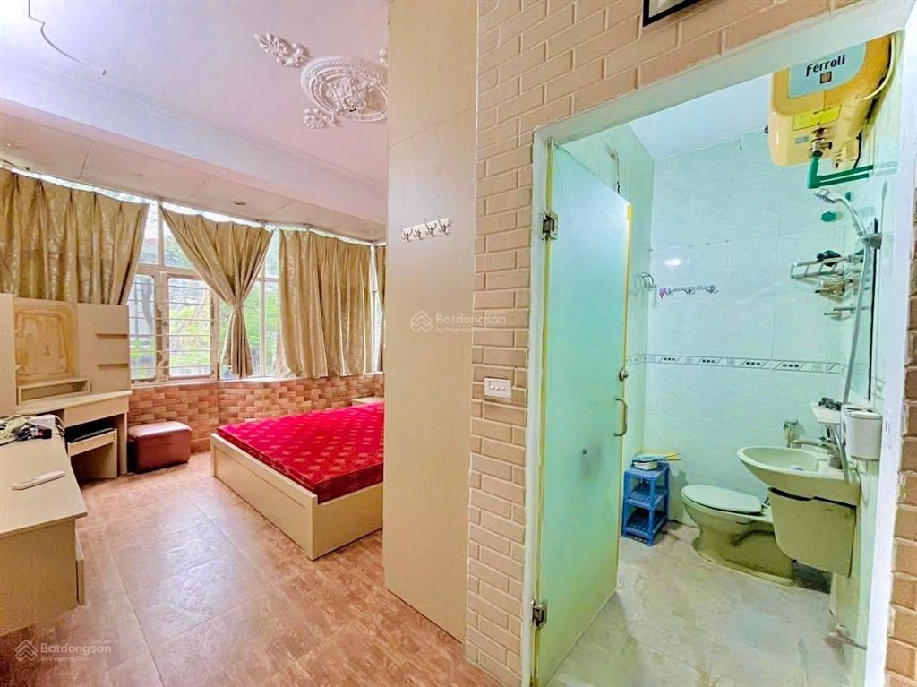 Nhà phố hồng mai gần 30m2 xây 6 tầng, mặt tiền 4.1m ba mặt thoáng