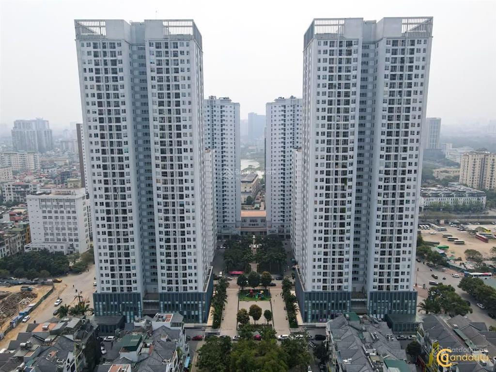 Bán căn hộ tòa 30t2 nguyễn chánh, mạc thái tổ, 66m2, 5 tỷ, 2 ngủ, 2 vs, sổ đỏ cc, full nội mới đẹp.