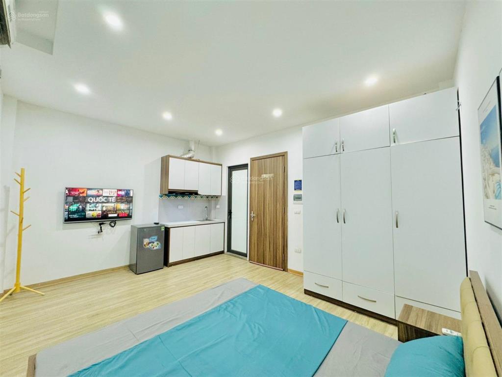 Trung tâm nguyễn khang  yên hoà full đồ  cửa sổ tháng 7 đủ điều kiện ở