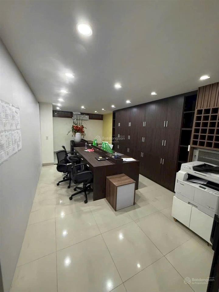 Cho thuê nhà 5 tầng mt lê quảng chí, 6pn, có thang máy, full nội thất, hòa xuân, đà nẵng