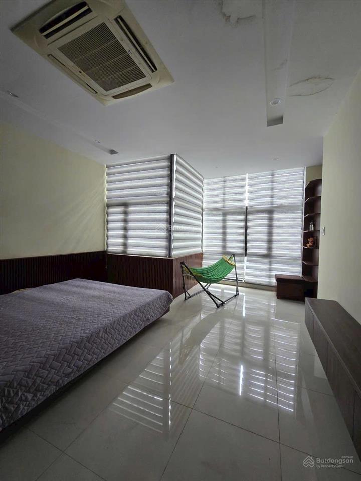 Cho thuê nhà 5 tầng mt lê quảng chí, 6pn, có thang máy, full nội thất, hòa xuân, đà nẵng