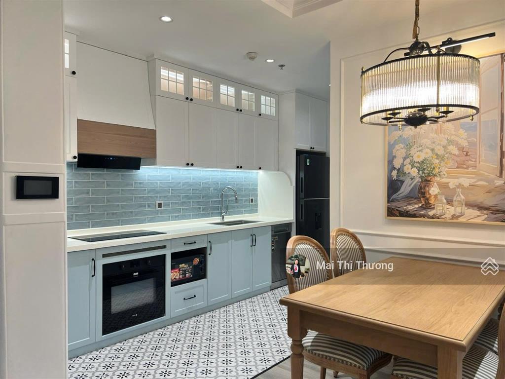 Cho thuê căn hộ midtown phú mỹ hưng quận 7 2 phòng ngủ nhà đẹp giá thuê 23tr/th  0909 462 ***
