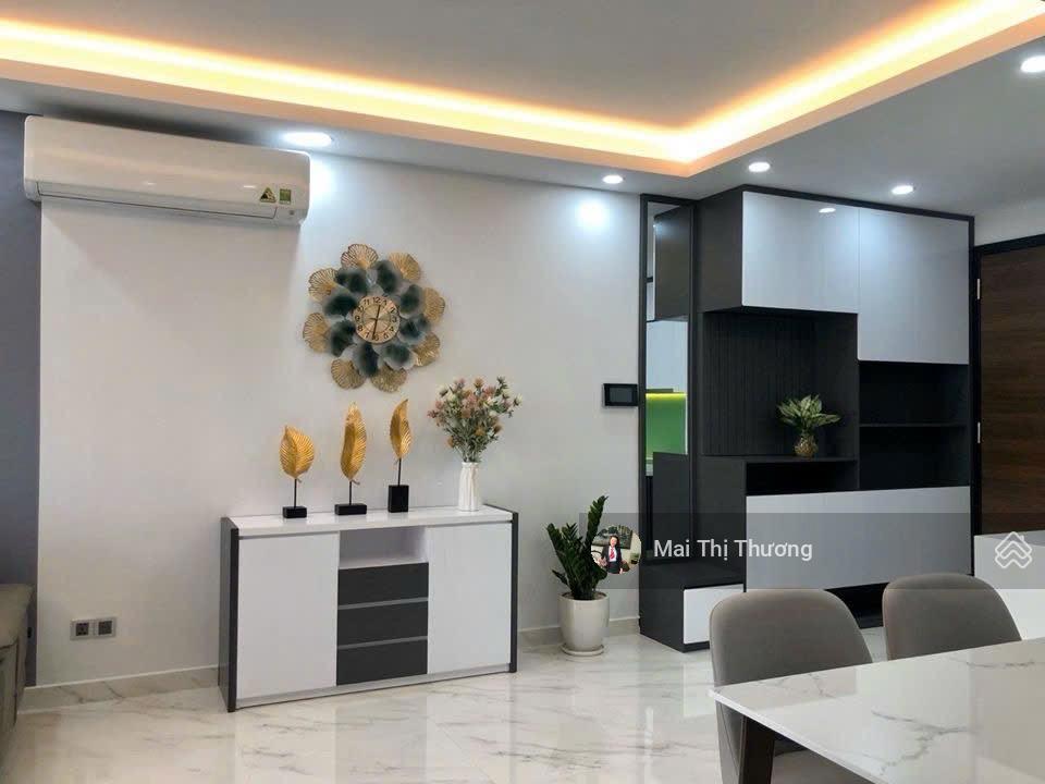 Bán nhanh căn hộ midtown phú mỹ hưng quận 7 2pn, full nội thất giá 9 tỷ 1  0909 462 ***
