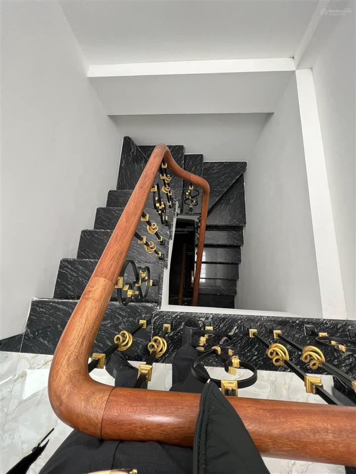 Hàng hiếm! lê trọng tấn phân lô ô tô tránh ôtô vào nhà  dt 50m2, 5 tầng, mt 5m, giá 15.5 tỷ.