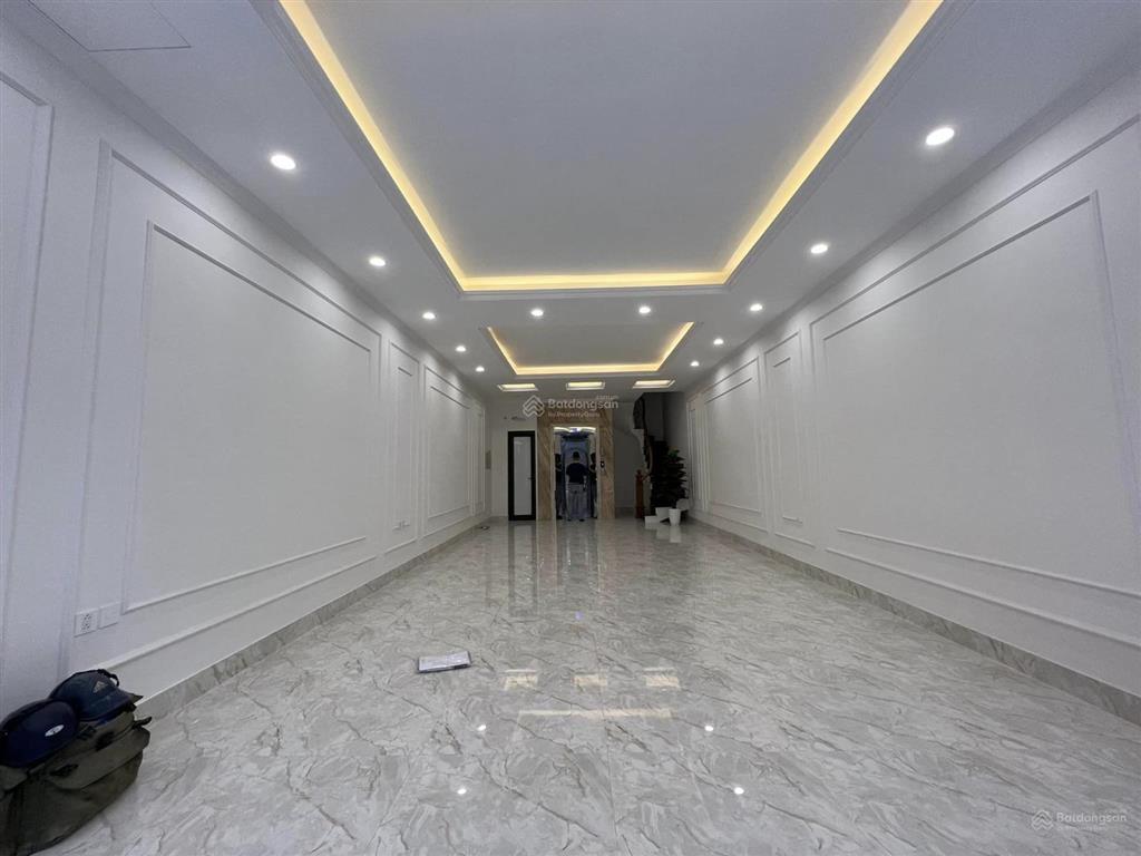 Hàng hiếm! lê trọng tấn phân lô ô tô tránh ôtô vào nhà  dt 50m2, 5 tầng, mt 5m, giá 15.5 tỷ.