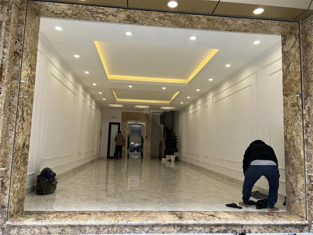 Hàng hiếm! lê trọng tấn phân lô ô tô tránh ôtô vào nhà  dt 50m2, 5 tầng, mt 5m, giá 15.5 tỷ.