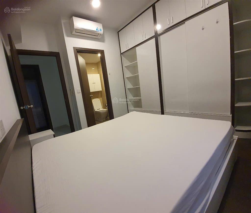 Cần bán căn hộ 3pn  2wc the tresor quận 4 giá tốt.  0909 024 ***